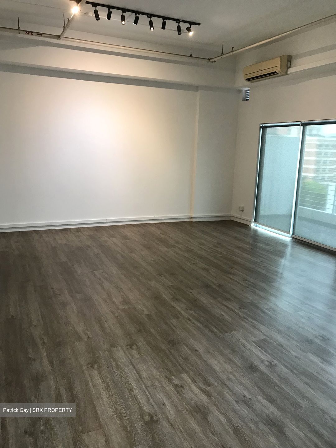 The Alexcier (D3), Factory #478566941